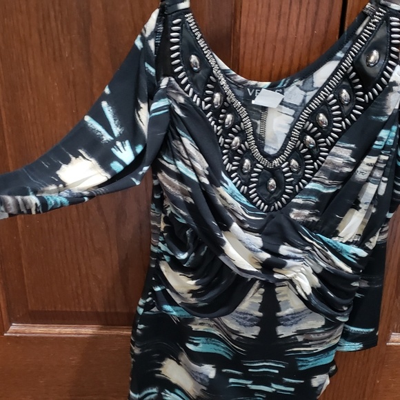 Dress top - Picture 3 of 4